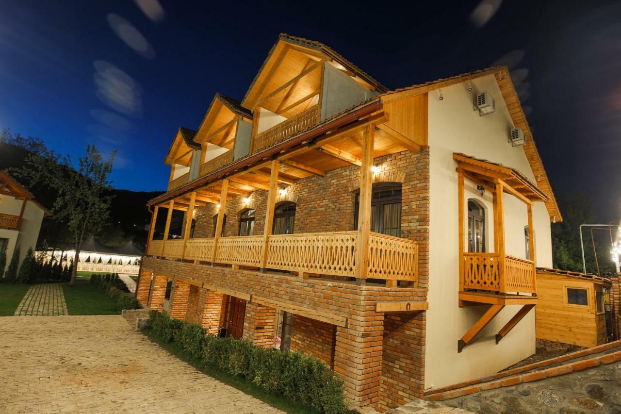 Chalet Dilijan Hotel & Restauarant Екстер'єр фото