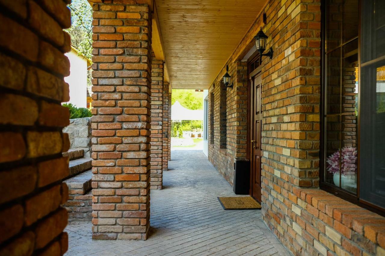 Chalet Dilijan Hotel & Restauarant Екстер'єр фото