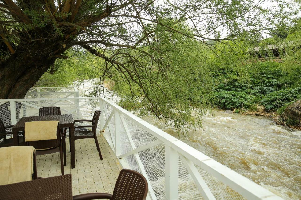 Chalet Dilijan Hotel & Restauarant Екстер'єр фото