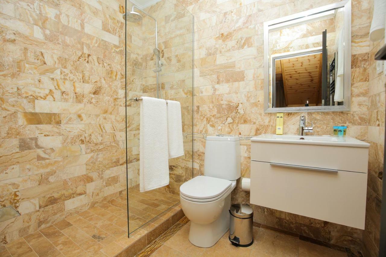 Chalet Dilijan Hotel & Restauarant Екстер'єр фото