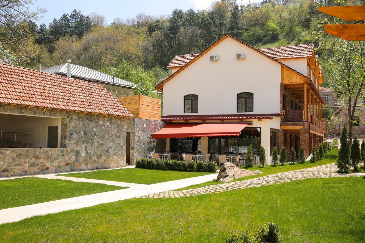 Chalet Dilijan Hotel & Restauarant Екстер'єр фото