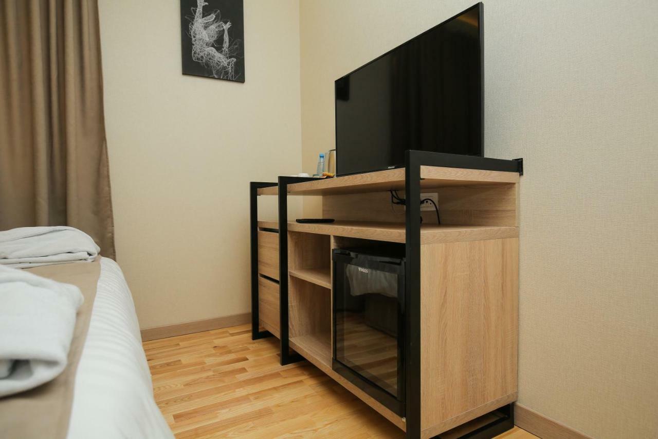 Chalet Dilijan Hotel & Restauarant Екстер'єр фото